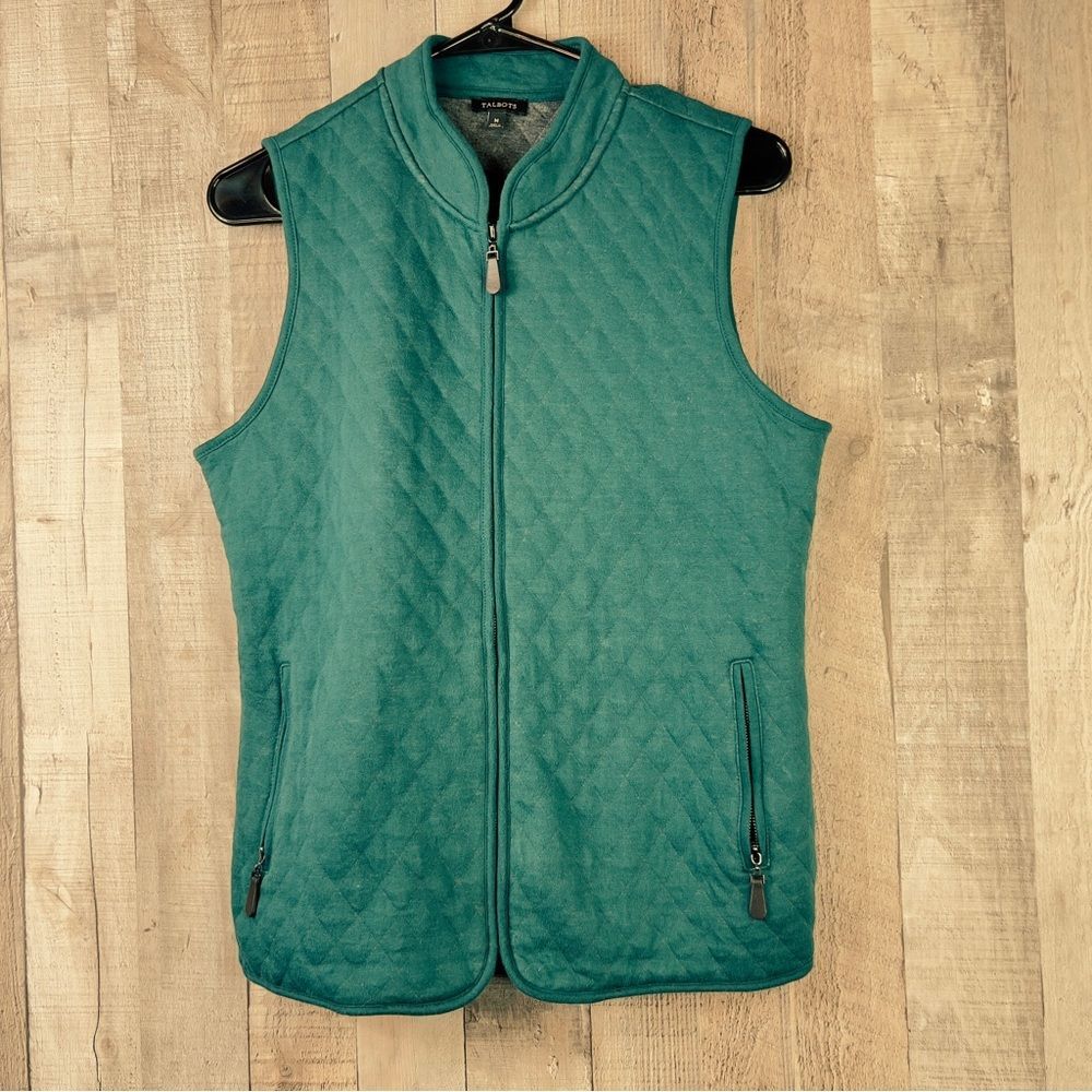 Talbots Size Medium Lightly Quilted Zippered Front Vest w/Zippered Pocke…